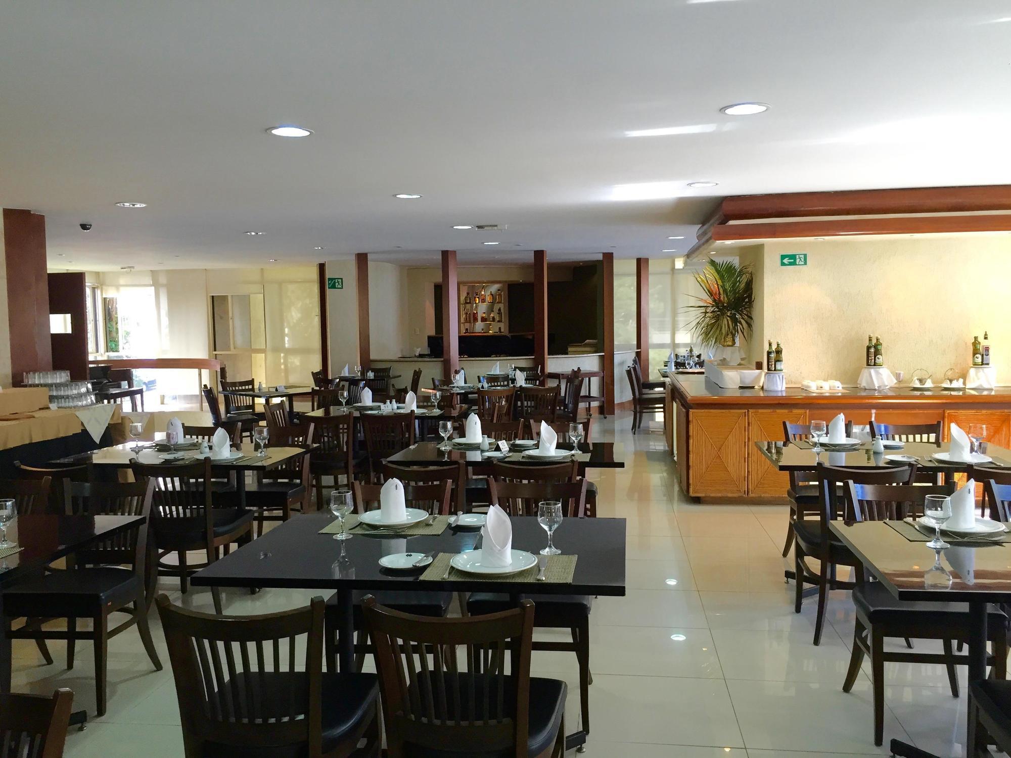 Aracoara Hotel Brasilia Exterior photo